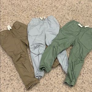 Cat and Jack 3T khakis joggers